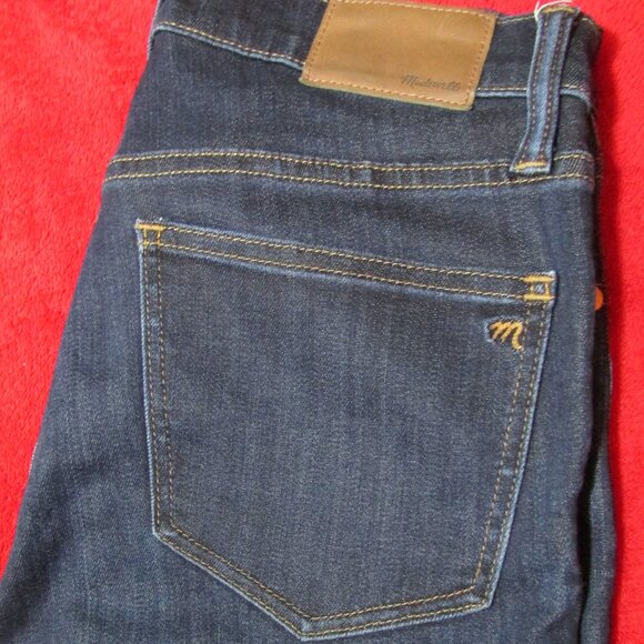 Madewell 9" High Rise Skinny Dark Wash Jeans - Picture 2 of 8